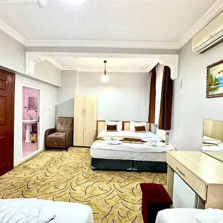 Grand Bazaar Merve Hotel 3*